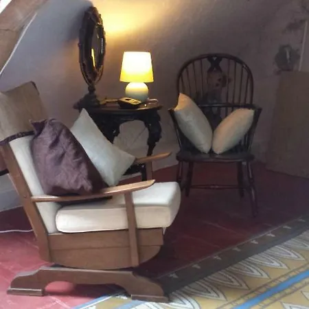 Bed & Breakfast Le Petit Savriere Tronget