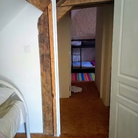 Le Petit Savriere 3* Tronget