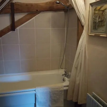 Le Petit Savriere Panzió Tronget