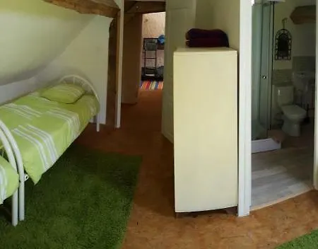 Bed & Breakfast Le Petit Savriere Tronget