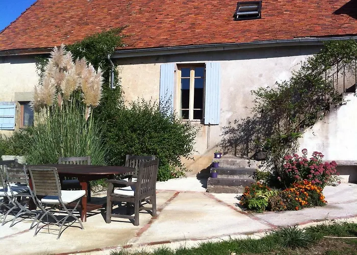 Le Petit Savriere Tronget