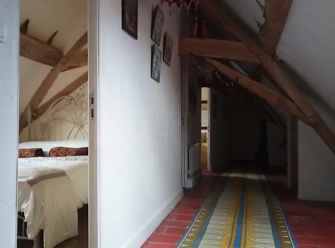 Le Petit Savriere Bed & Breakfast