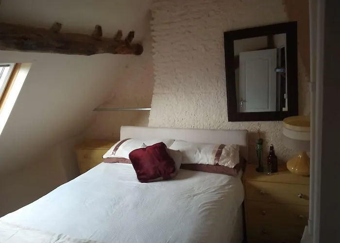 Le Petit Savriere Bed & Breakfast